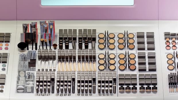 a picture of a cosmetics counter