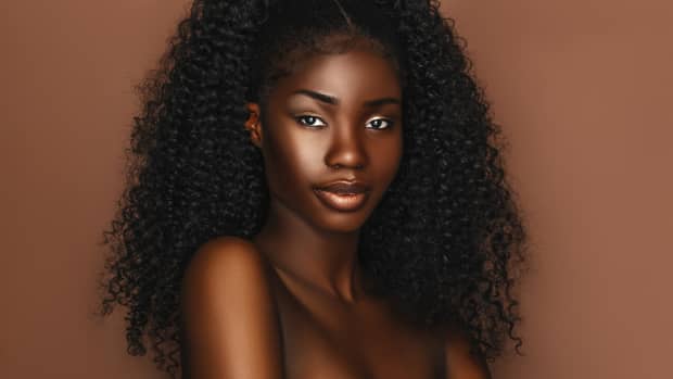 Beauty Creator Shares How To Do the 'Black Girl Beat' and Look