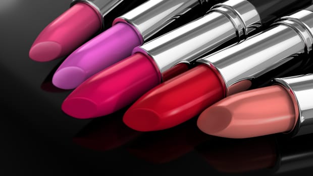 different shades of lipstick
