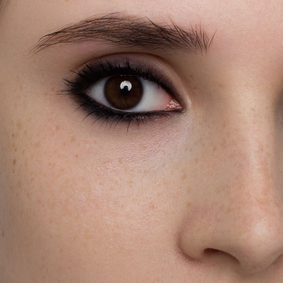 Grunge eyeliner hot sale