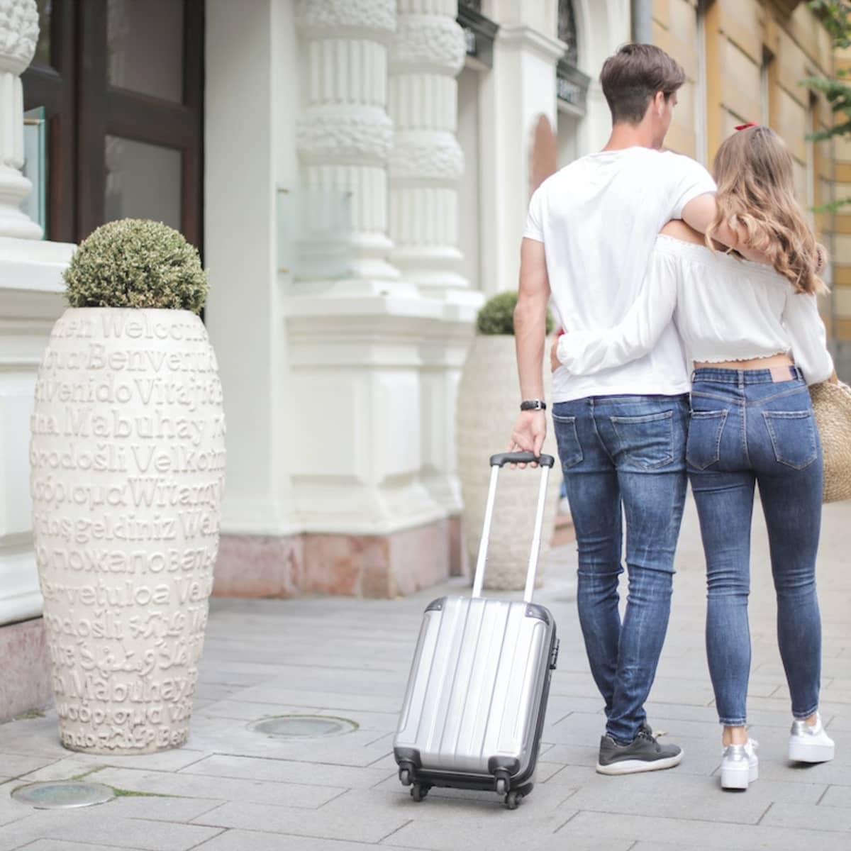 Wedding top dress suitcase