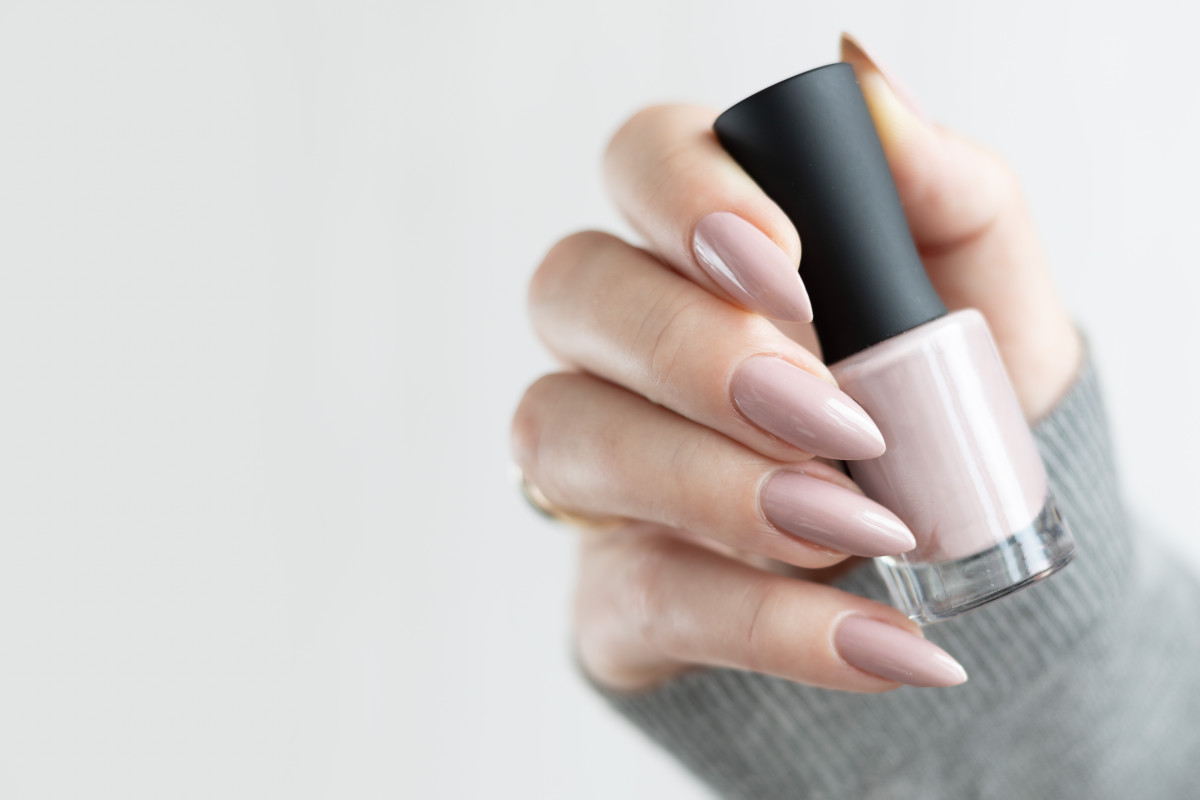 You've Just Gotta Try These Pink Glitter Nails One Time Before the