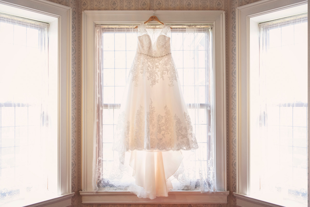 Bridal Shoppe Shares How to Store Your Wedding Dress Before Wedding and