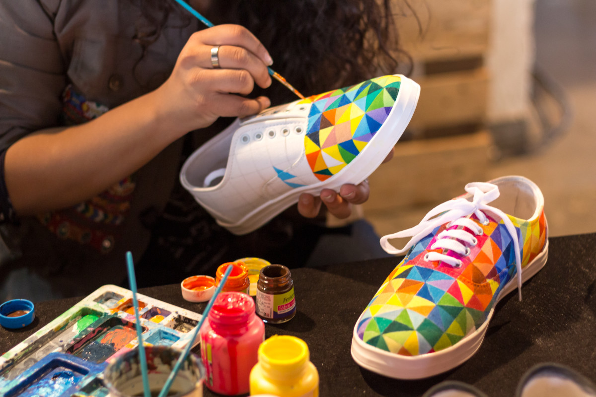 Teen's Shoe painting Party Was a Total Success - Bellatory News