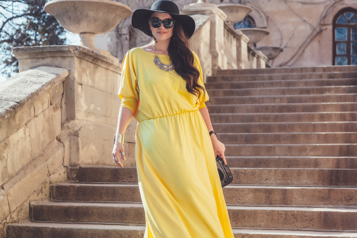 Plus Size Influencer Tried the ‘Maxi Dress Hack’ That Converts a Long