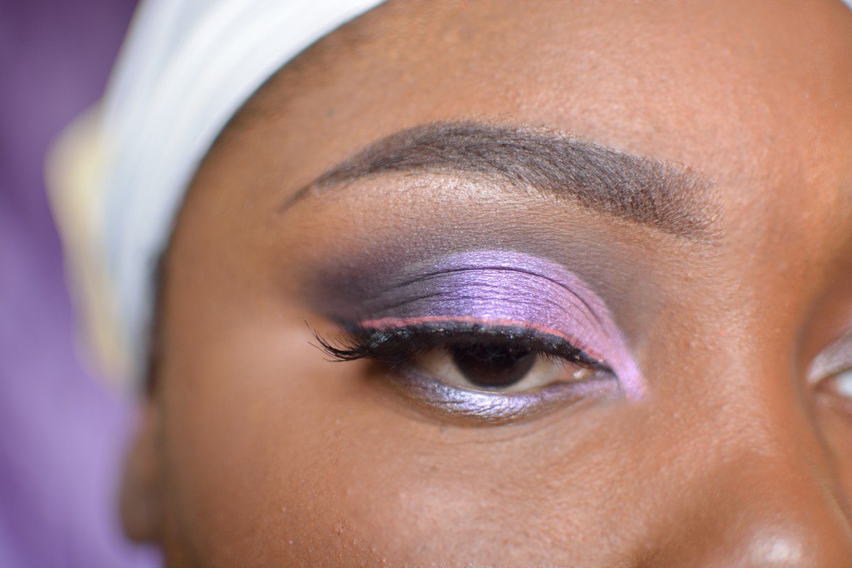How to Cover a Black Eye With Makeup - Bellatory