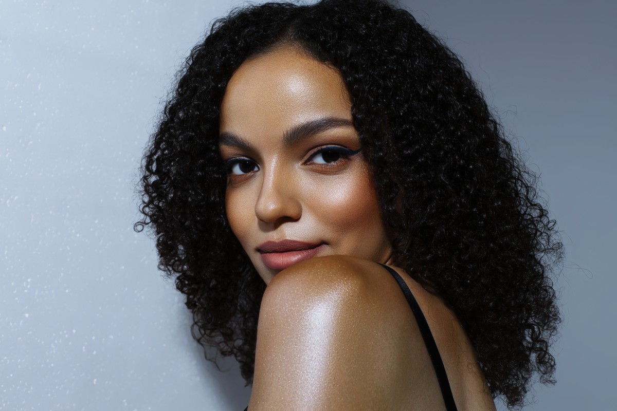 Makeup Creator Shares How To Get a Perfectly Warm Bronzed Look